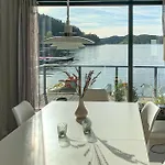 Feriehus Amazing In With Wifi